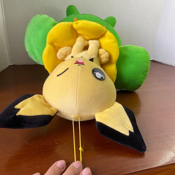 Pokemon Plush Pichu Skiploom DX Friends Big Banpresto 2001 UFO Prize Stuffed Toy - Picture 12 of 12